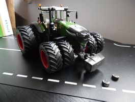 Fendt 1050 Vario Traktor Limited Edition Zwillingsber.1:32