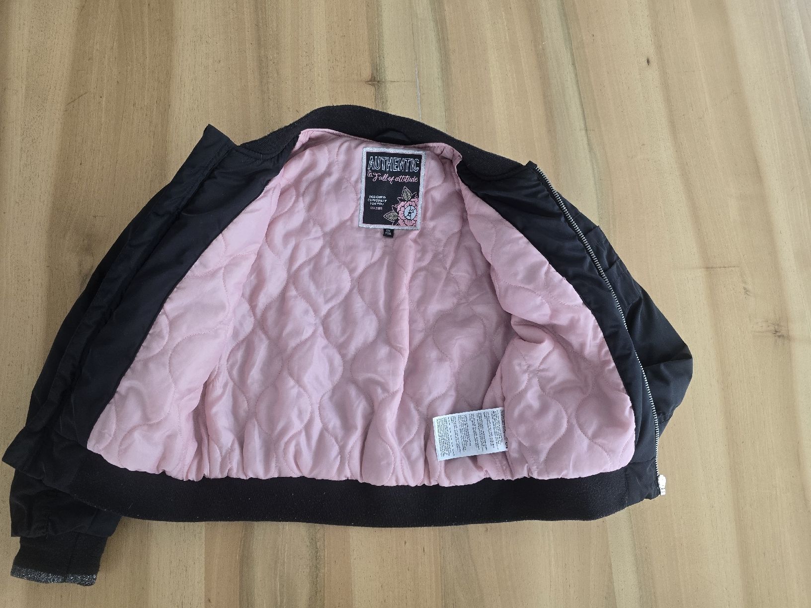 C&A Giacche & Cappotti: Jacke für das Mädchen, Gr.134 – Usato da Rorschacherberg venduto da Olgamedved 5