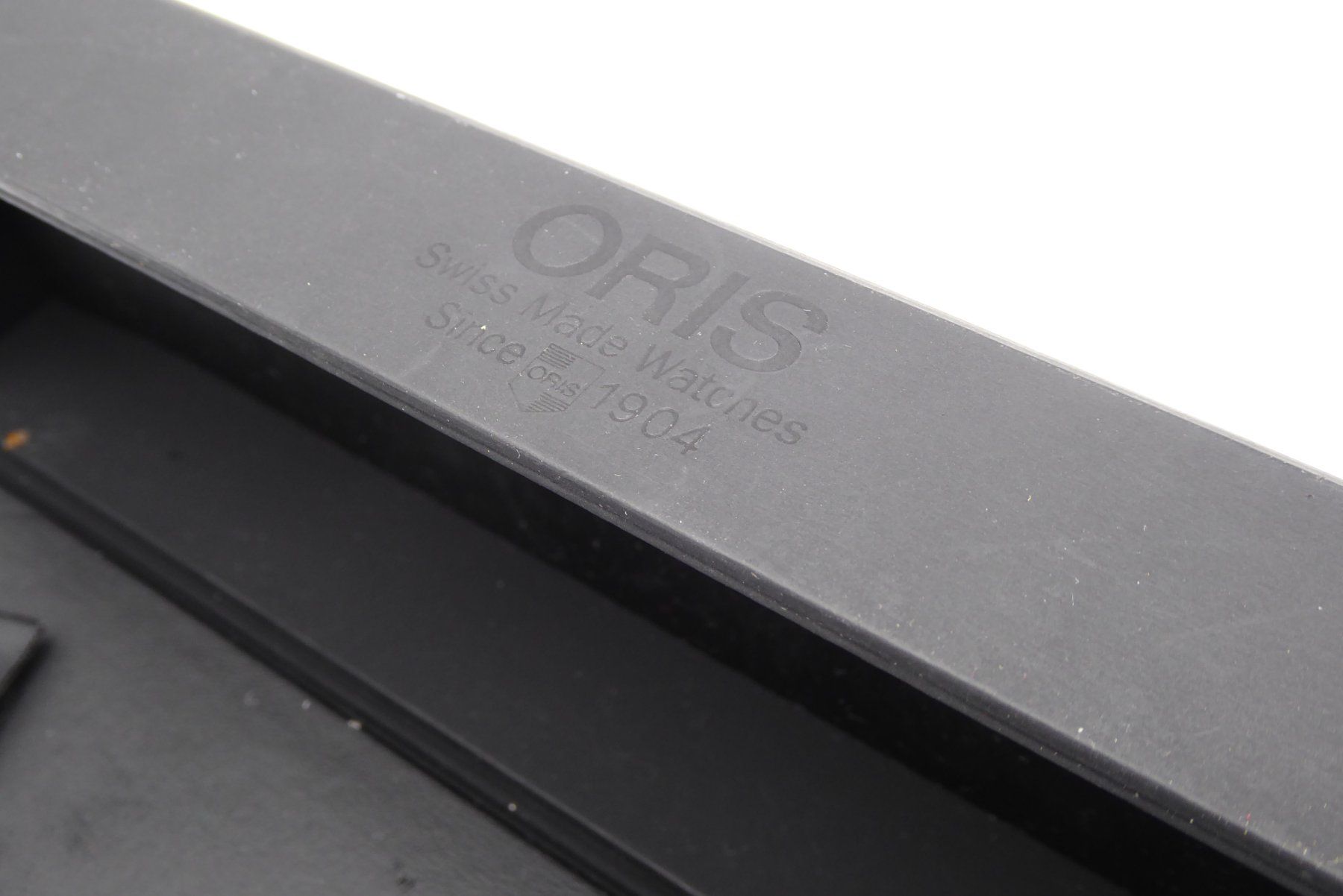 Oris Scatole porta orologi: Oris Box for Watch – Usato da Geneve venduto da adr_xk6n 4