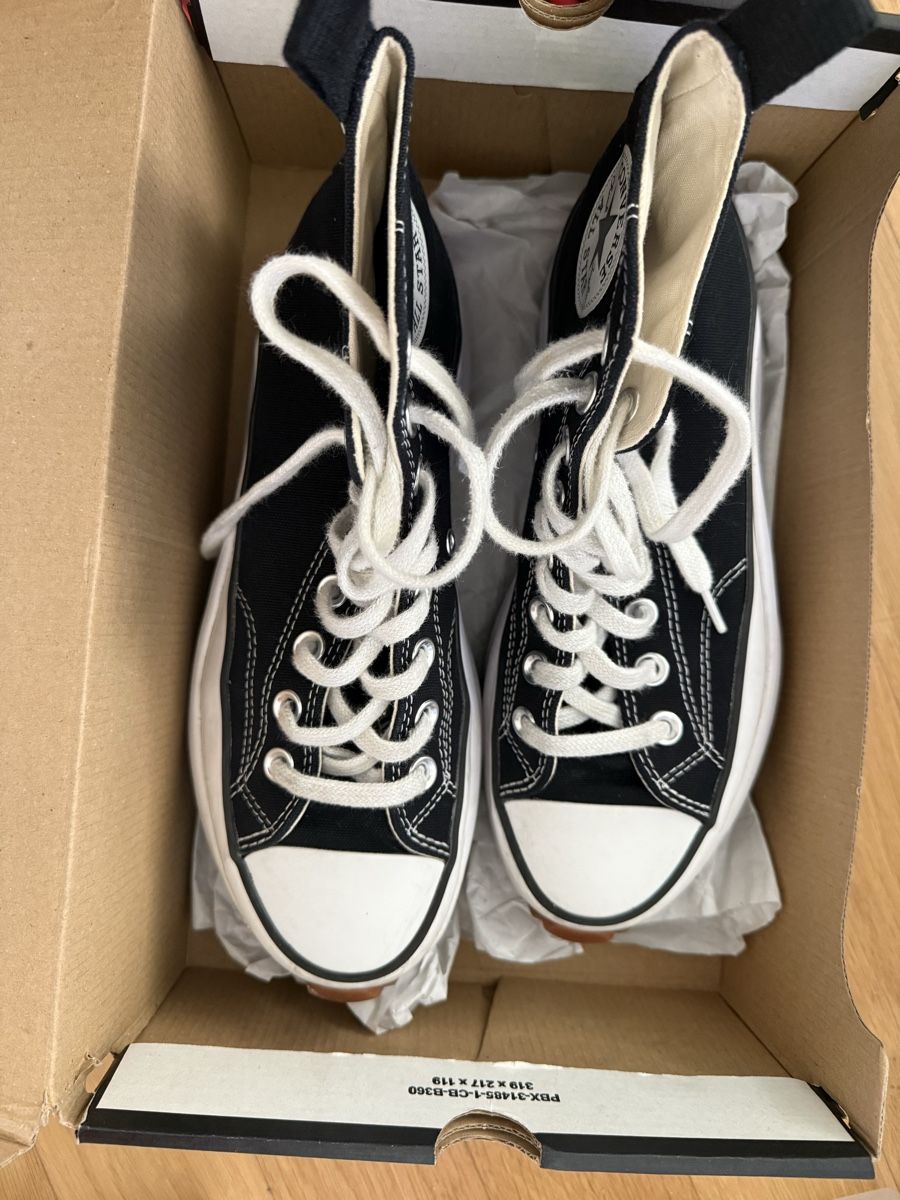 Converse Chaussures femmes: Converse Sneaker Schwarz Grösse 39 Damen – D'occasion à Winterthur par yar_dpp8