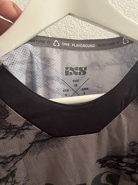 Canottiere & Pantaloni: IXS Trigger Trikot MTB Grösse M – Usato da Zunzgen venduto da TCS 2