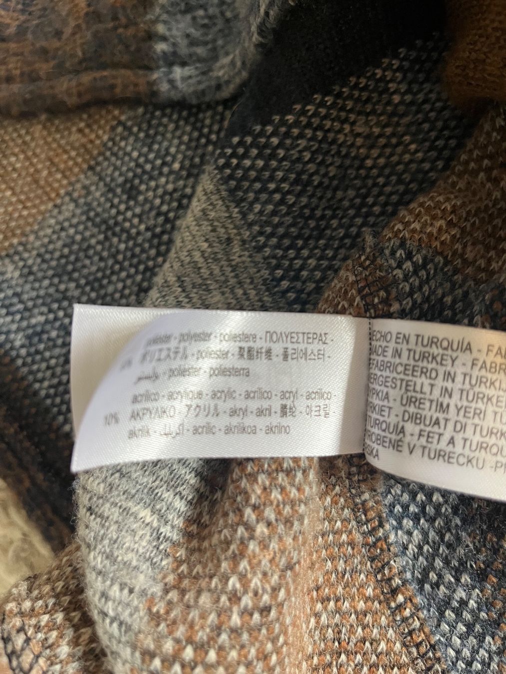 Zara Maglioni & Felpe: Pullover ZARA – Usato da Utzenstorf venduto da Ismaele 3