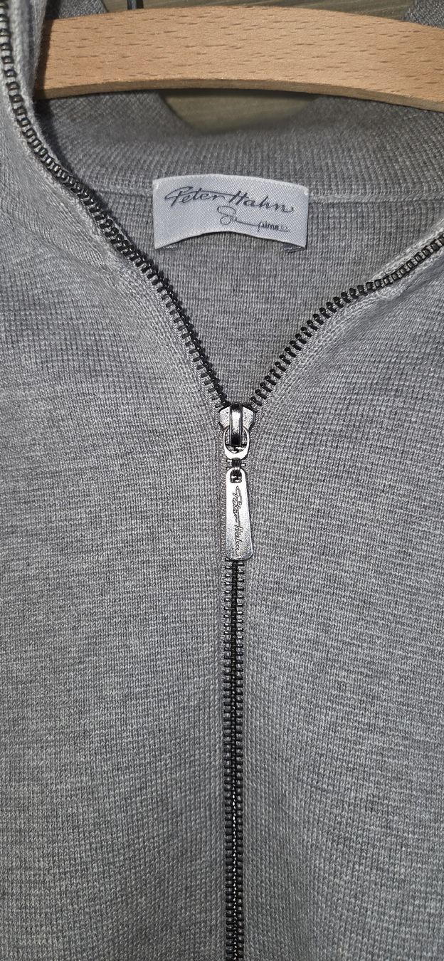 Peter Hahn Giacche: Peter Hahn Strickjacke, Gr. 44, Grau, neu – Nuovo (secondo la descrizione) da Busswil BE venduto da Angy1974 1