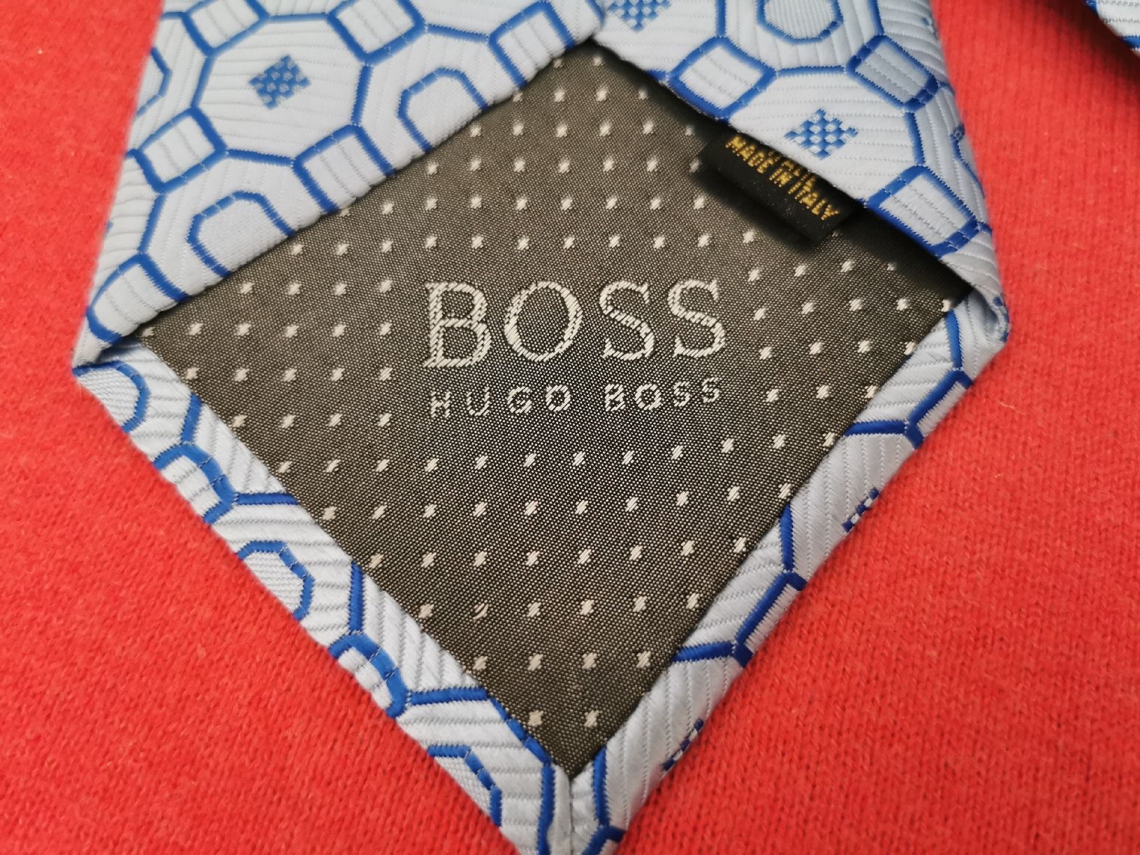 Hugo Boss Cravatte: Hugo Boss Herren Krawatte  – Nuovo e nell'imballaggio originale da Schlieren venduto da vlalif 2