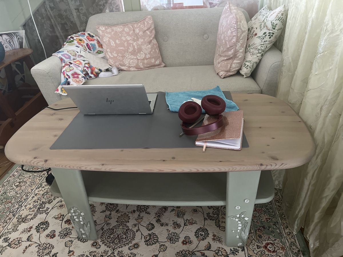 Tische: Couchtisch Holz – Gebraucht aus Wolfwil von Vessie
