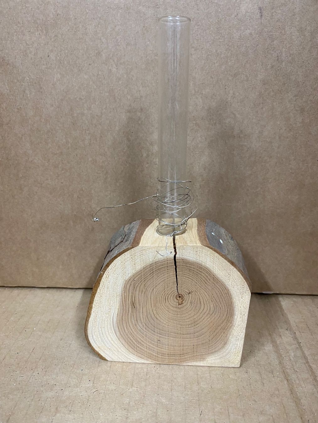 Toutes les décorations: Dekoglas im Holz – D'occasion à Eschlikon TG par 1.-