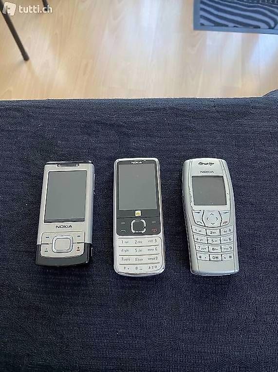 Portables: 3 Nokia Handy  – D'occasion à St. Gallen par babinos01