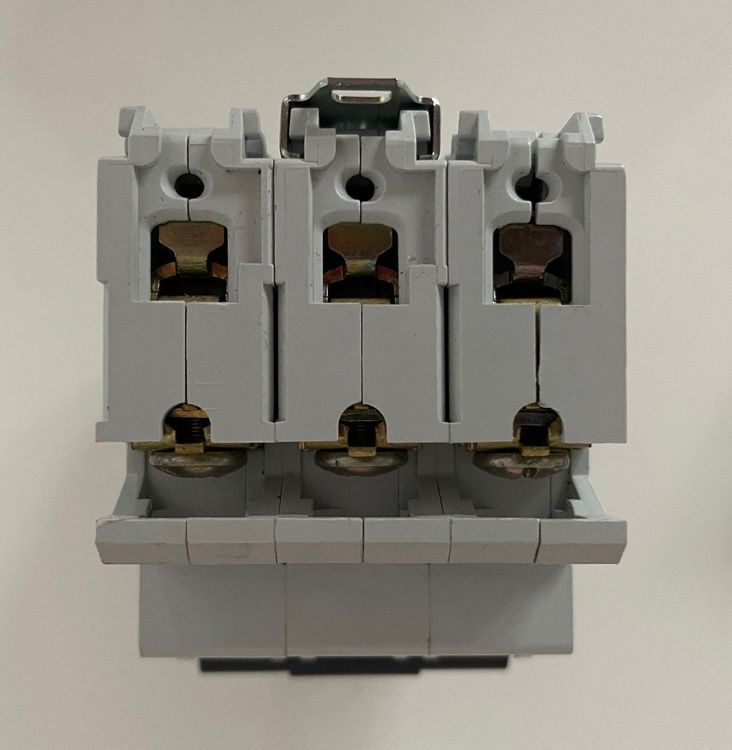 HAGER-Leitungsschutzschalter MU 313 4
