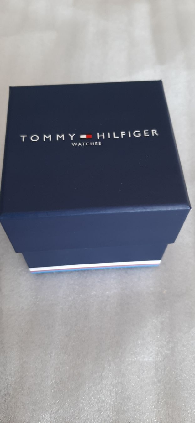 Tommy Hilfiger Orologi: Tommy Hilfiger Uhr – Nuovo (secondo la descrizione) da Zuzwil SG venduto da alfaromeo159ti 8