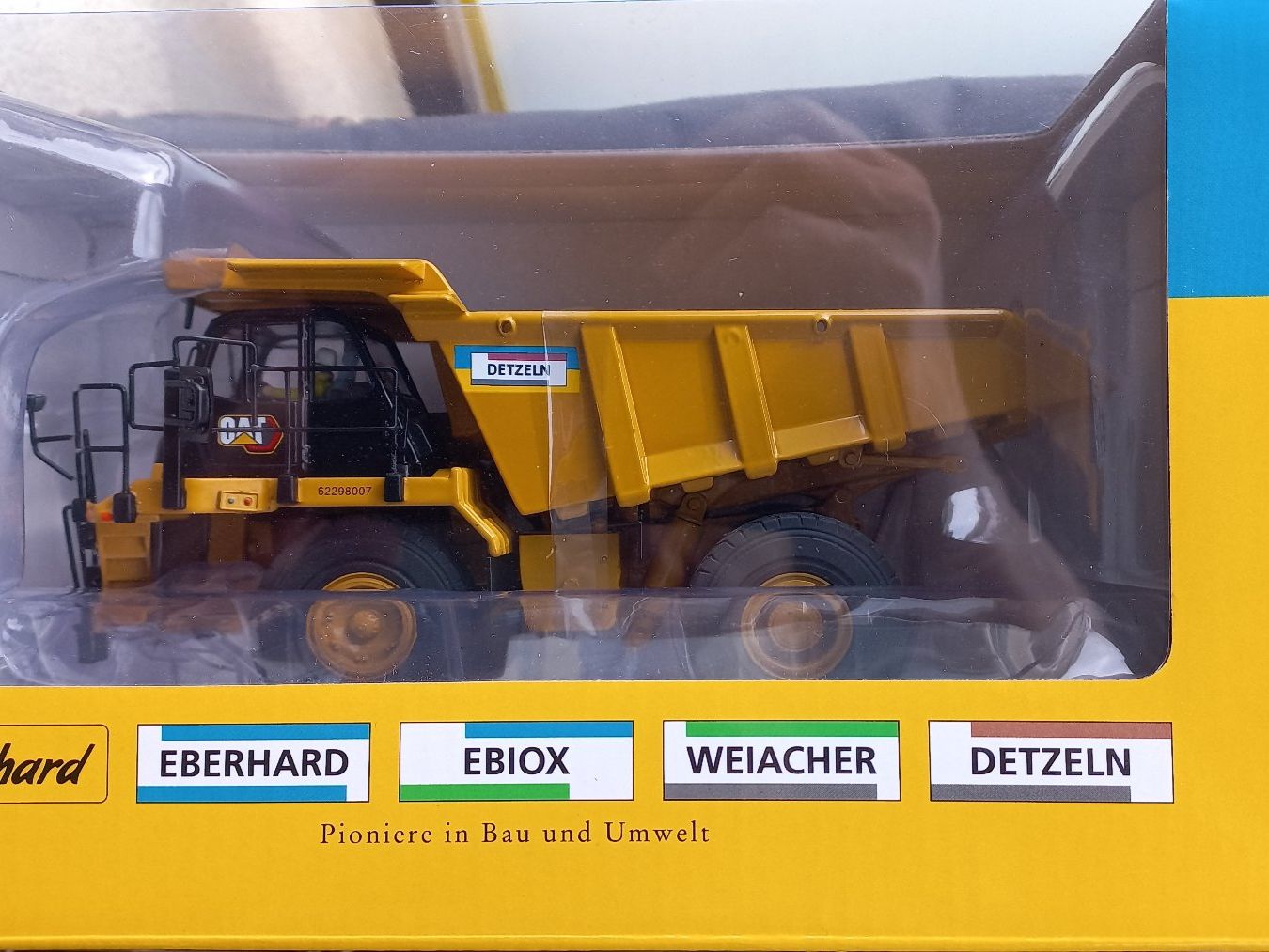 Modellini d'auto: Muldenkipper CAT 775G, Eberhard, Modellauto – Nuovo e nell'imballaggio originale da Bülach venduto da wauwau64 1