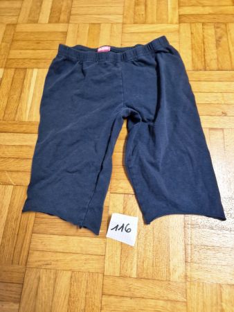 Kurze Hose 116