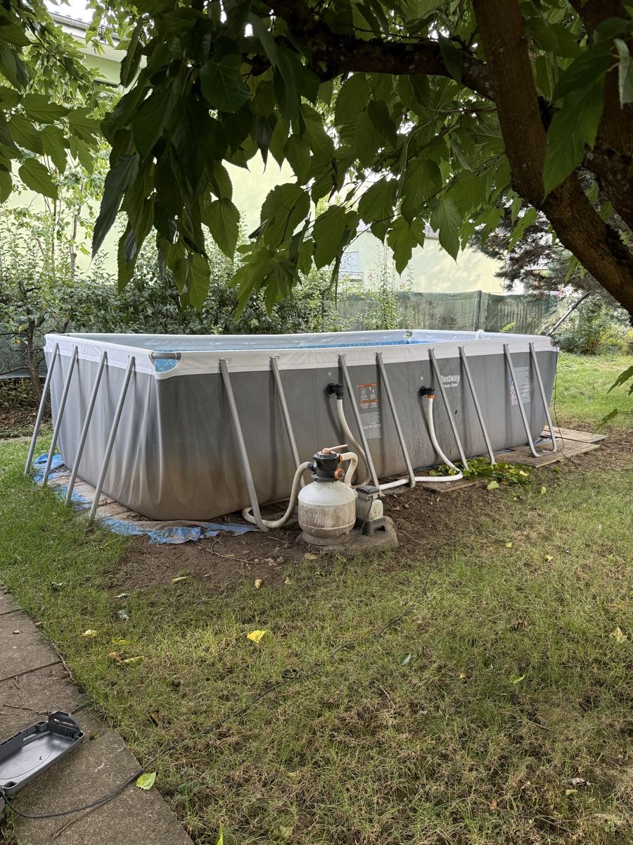 Bestway Schwimmbad: Bestway Pool – Gebraucht aus Villmergen von PedroMiguel82