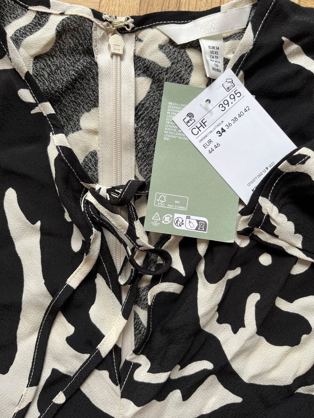 H&M Kleider: New beautiful dress H&M size S – Neu (gemäss Beschreibung) aus Chêne-Bougeries von Seetooyoo 1