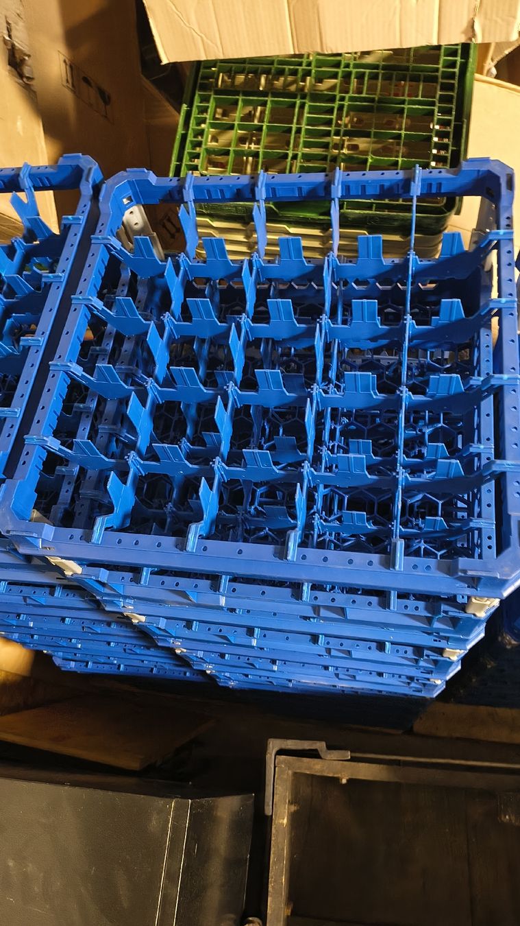 Behälter & Ähnliches: Ceste Gastro per bicchieri – Gebraucht aus Minusio von Chrisblue70 1