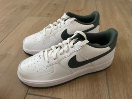 Nike Air Force 1 (GS) Gr. 40 NEU