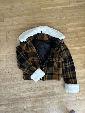 Jacke mit karomuster