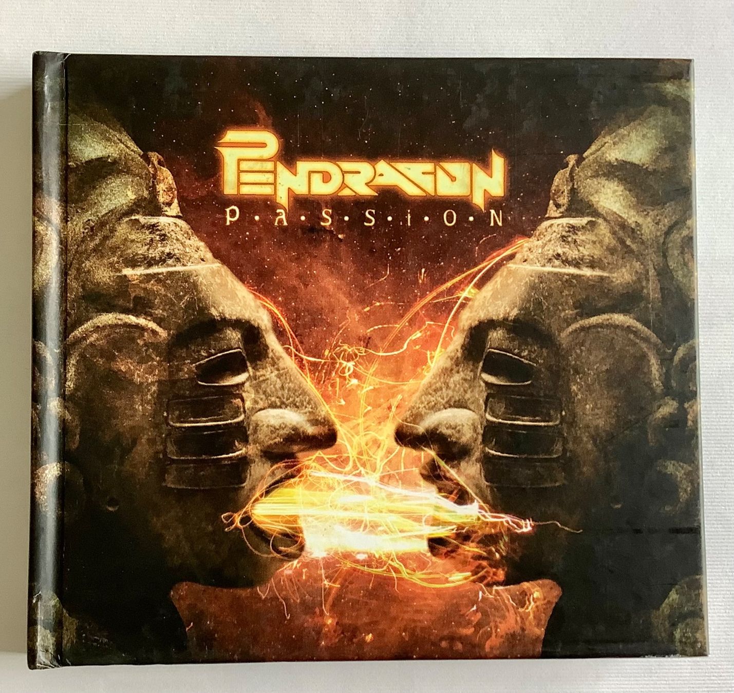 CD: Progressive Rock-PENDRAGON CD+DVD – Usato da Arcegno venduto da Denni
