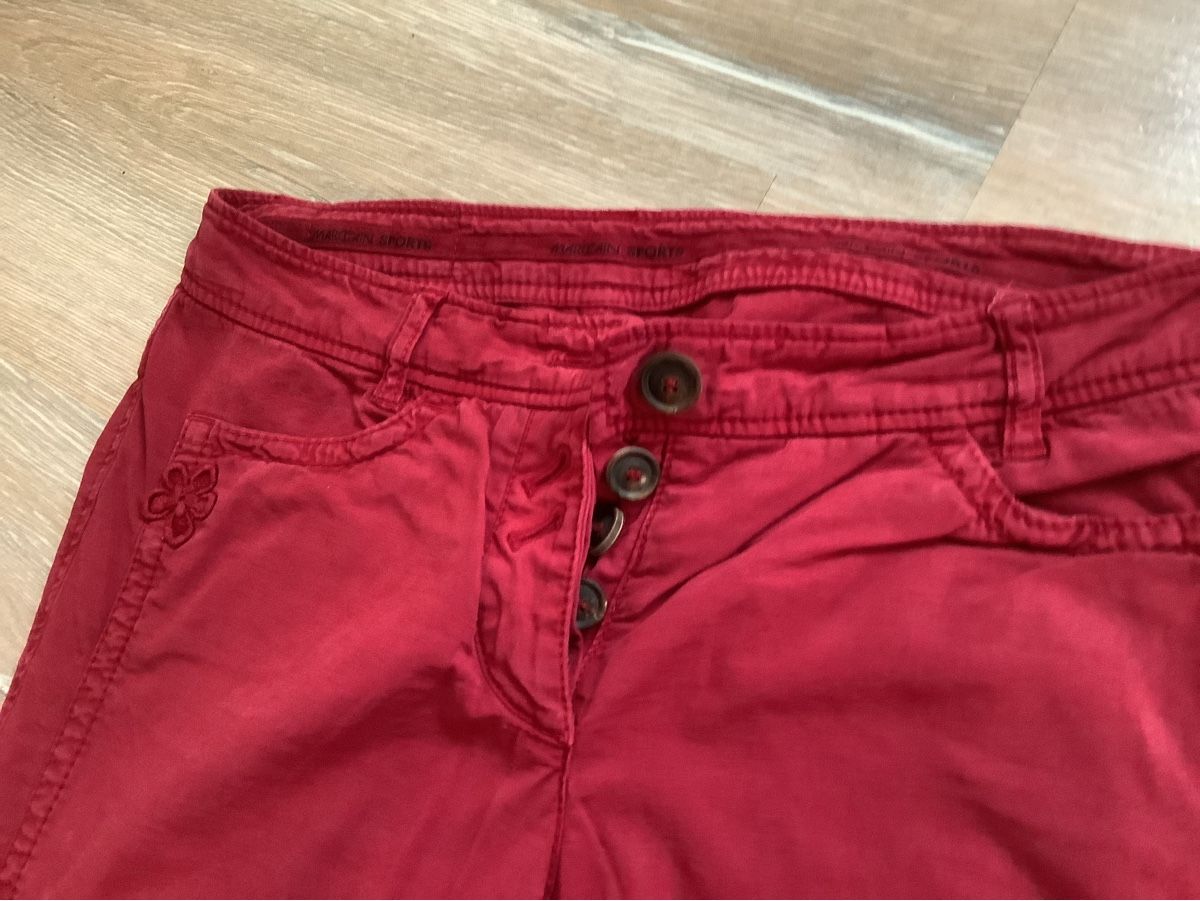 Marc Cain Jeans: Marc Cain Sommerhose rot – Gebraucht aus Uster von eva_hlq9 1