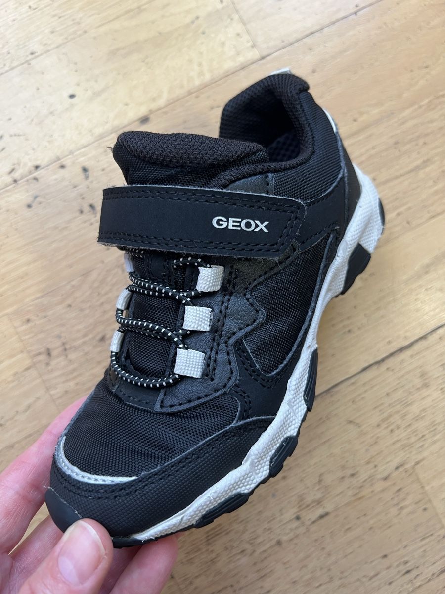 Geox Scarpe per ragazzi: Geox Turnschuhe Grösse 29 – Usato da Wangen b. Olten venduto da Molinker 3