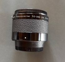 Nikon tc-200 tele converter 