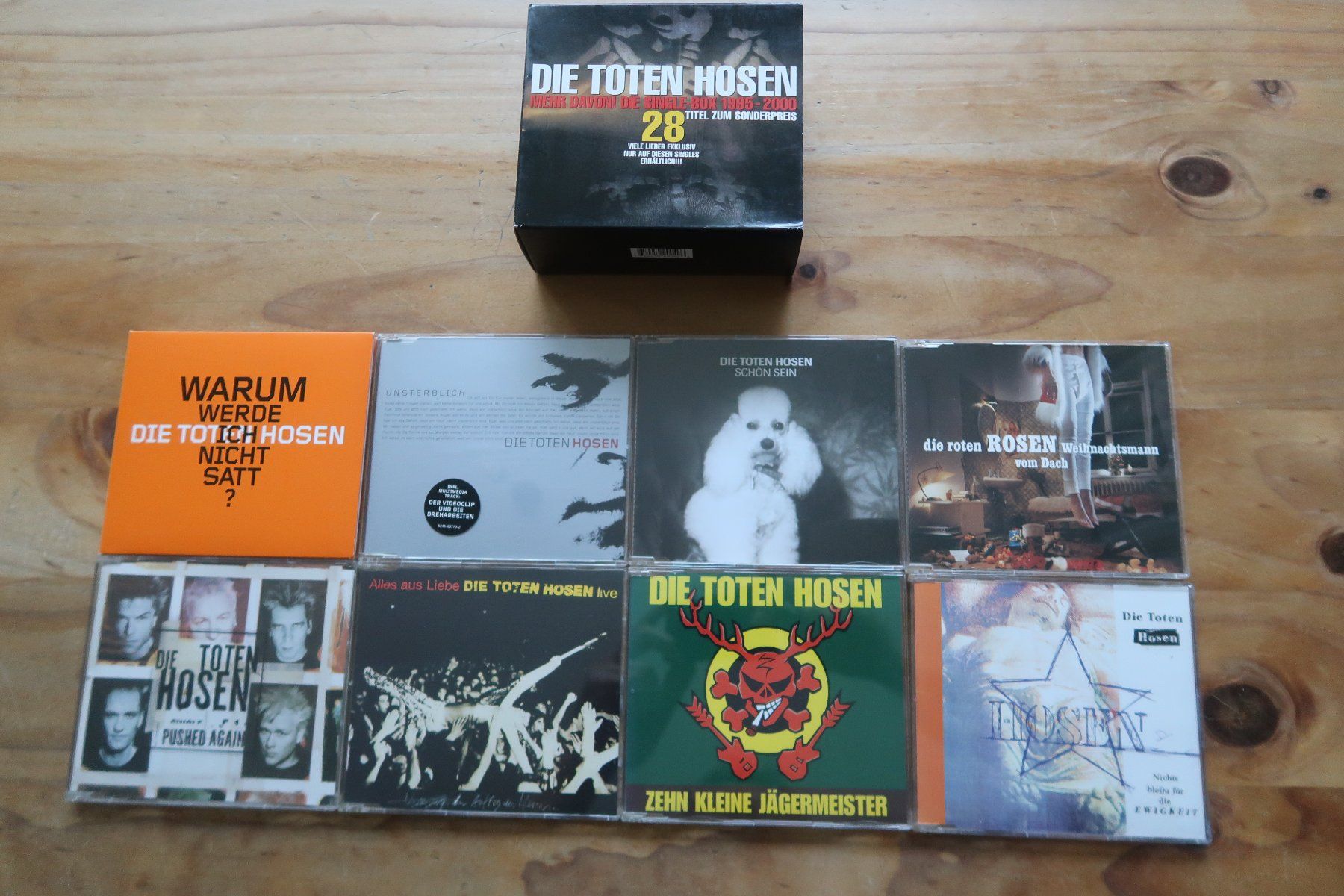 CD: DIE TOTEN HOSEN - DIE SINGLE-BOX 1995-2000 - BOXSET CD – Usato da Basel venduto da Patiscat 4