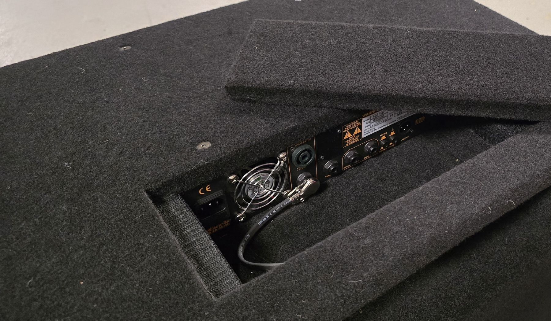 Markbass Amplificatori: Markbass Combo Head II (CMD 102P) – Usato da Emmetten venduto da Amelandrea 4