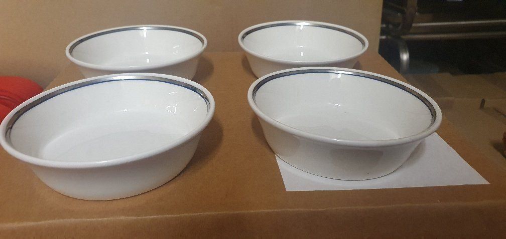 Schalen: Crossair Schüsse rund 10 cm – Neu und originalverpackt aus Glattfelden von hbct
