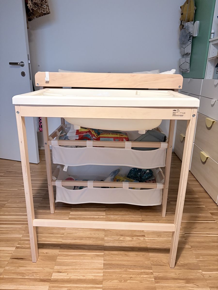 Fasciatoi & Accessori: Wickeltisch mit klappbarer Badewanne – Usato da Zürich venduto da n3llo 1