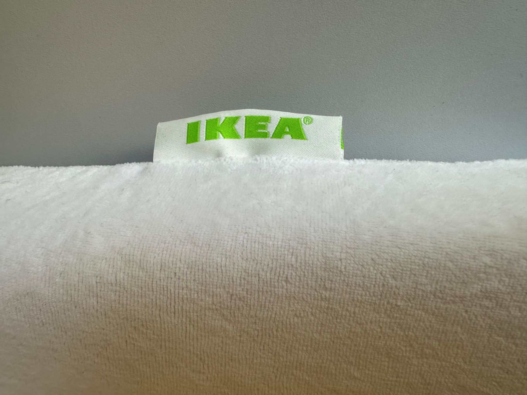 Ikea Kissen: Ikea Kopfkissen – Neu (gemäss Beschreibung) aus Grenchen von aplusag 2