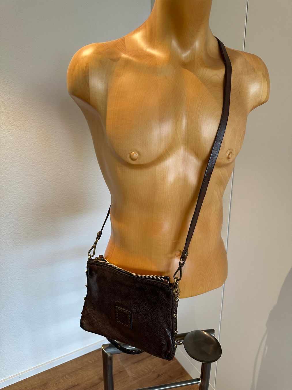 Campomaggi Sacs femmes: Tasche von Campomaggi – D'occasion à Tagelswangen par zahnstein1 1