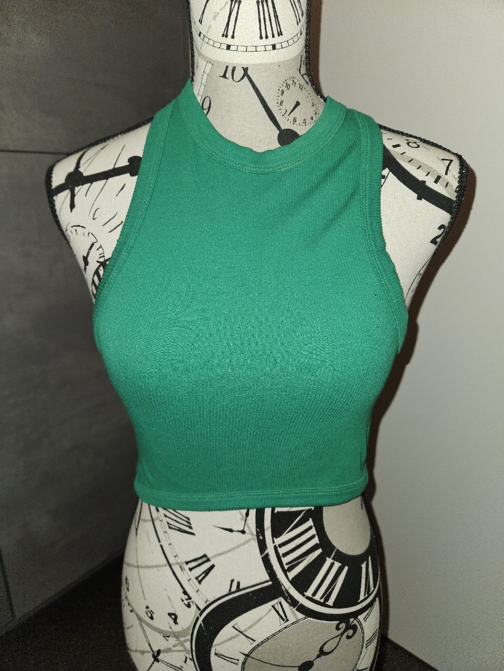 Stradivarius Top: Top von Stradivarius, Grün, Grösse S – Nuovo (secondo la descrizione) da Anwil venduto da tamoos