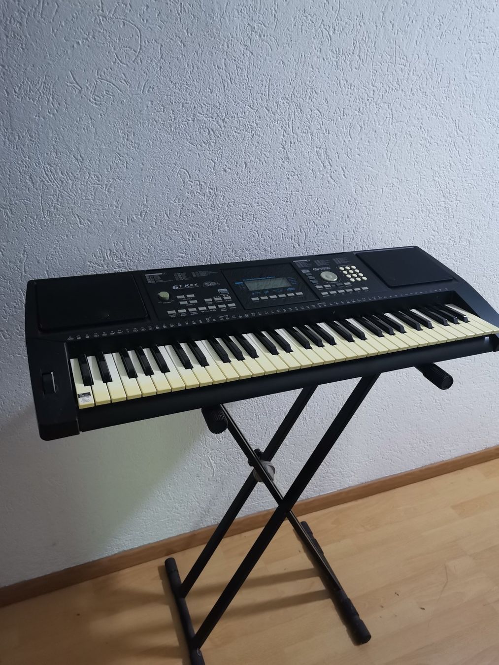 Strumenti musicali: Midi Keyword mit 61 Tasten. – Usato da Zürich venduto da gre_gw26