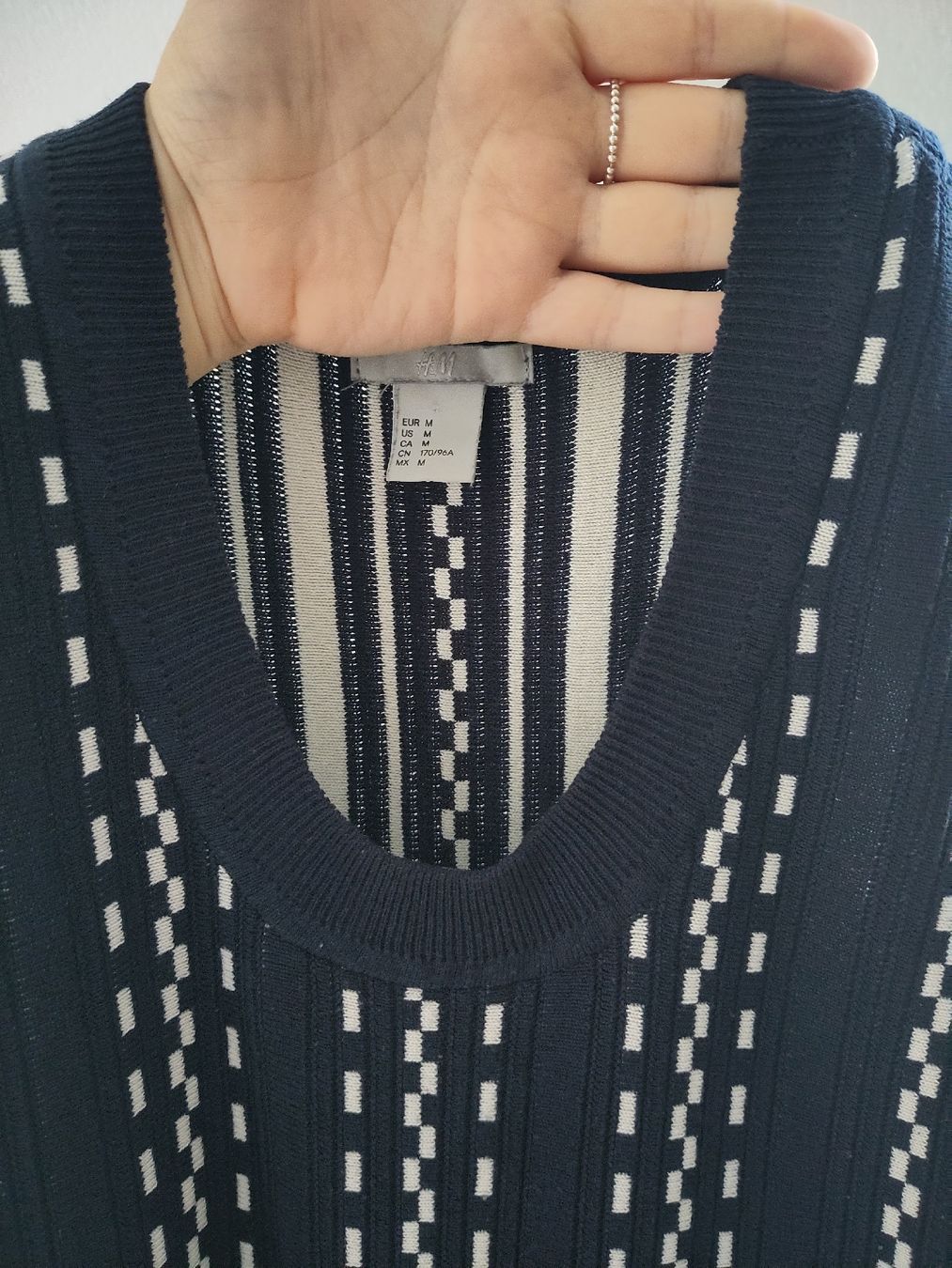 H&M Vestiti: Strickkleid, H&M, Grösse M, sehr angenehm – Usato da Jona venduto da 2Schnapp 1