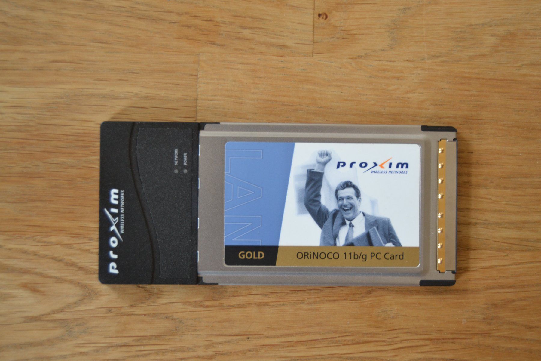 Unità & Adattatore: Wi-Fi PC-Card – Usato da Wil SG venduto da fanofrio