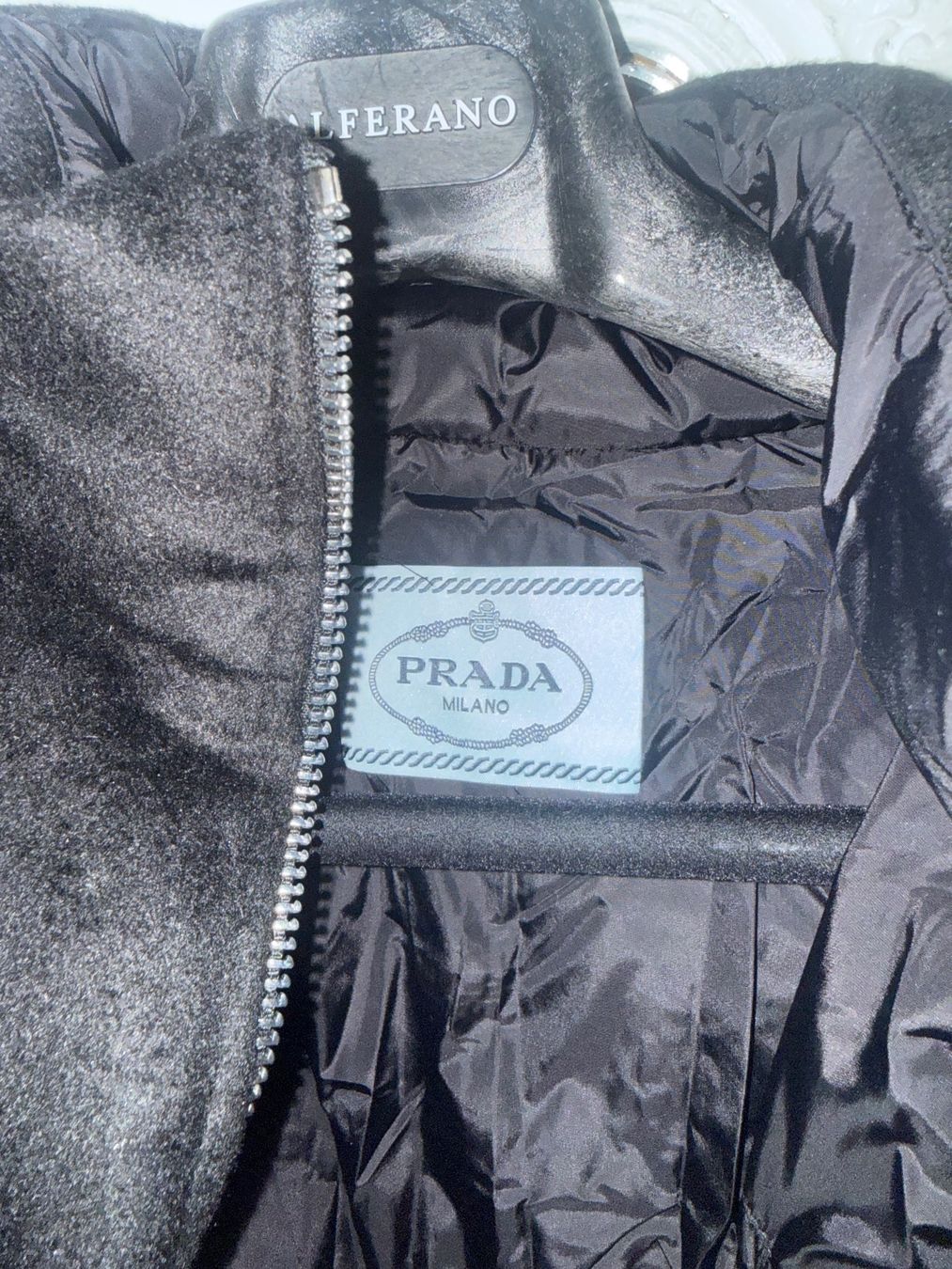 Prada Jacken: Originale Prada Loden Steppjacke mit Gürtel – Gebraucht aus Zürich von newyork2013 3