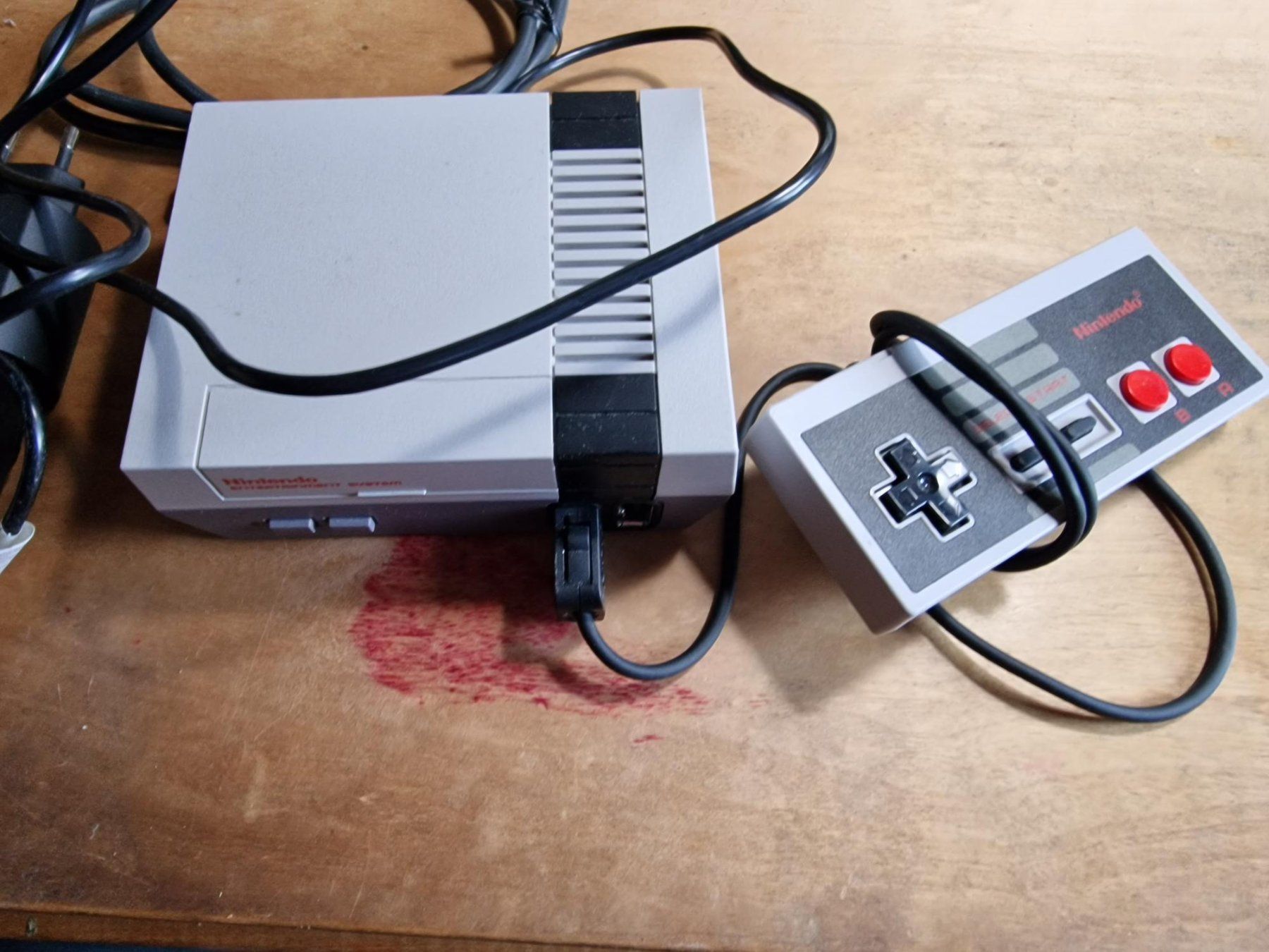 Nintendo Console: Nintendo Classic Mini mit 30 Spielen – Usato da Eschenbach SG venduto da Hoerbys 2