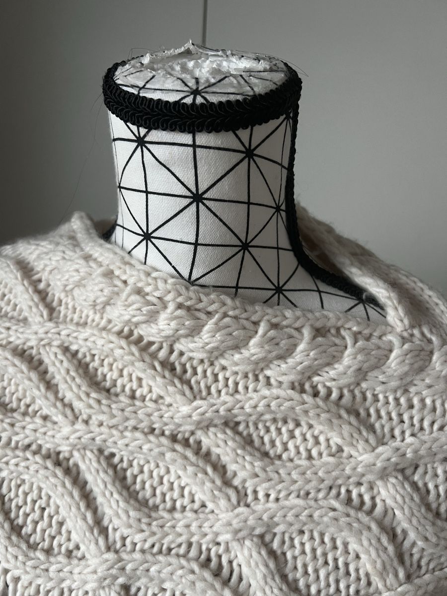 Altro in Moda donna: Poncho écru à franges - comme neuf! – Nuovo (secondo la descrizione) da Gland venduto da choupon 3