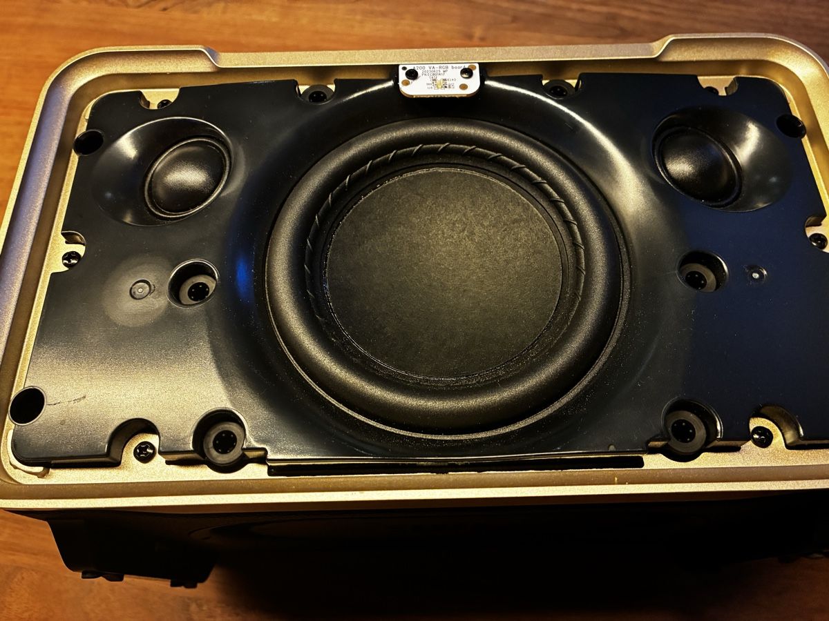JBL Casse acustiche: JBL authentic 200 – Nuovo (secondo la descrizione) da Wangen sz venduto da ms1_k9x8 1