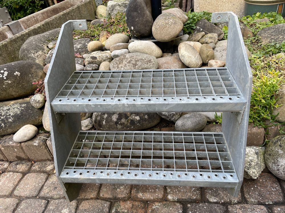 SRM Desgn Außentreppe 3 Stufen Standtreppe Frestehend Brete 60cm