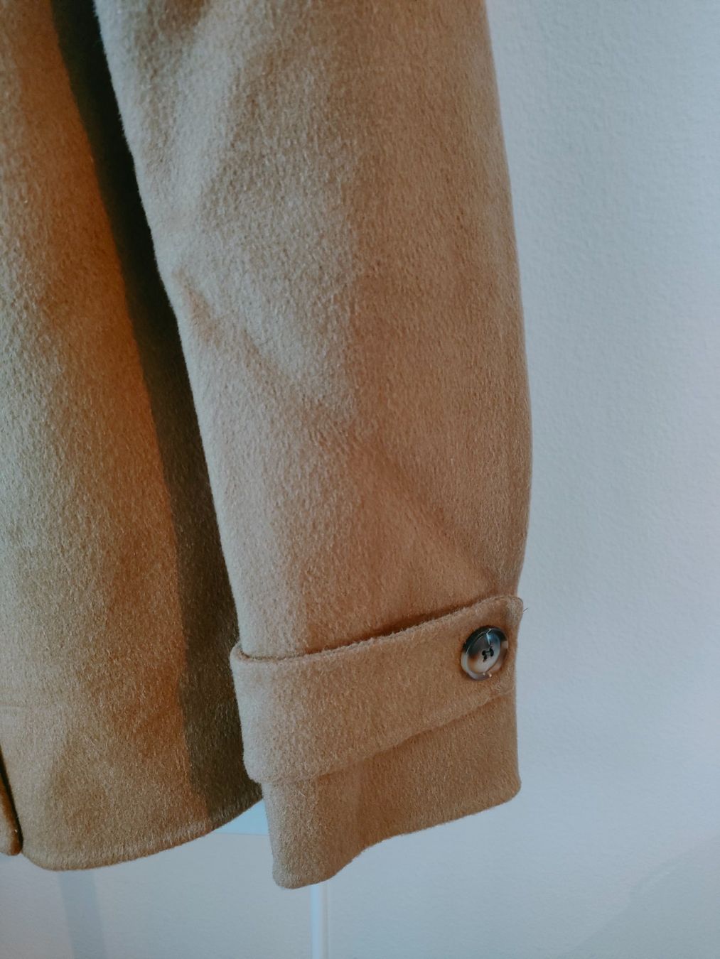 Giacche: Wunderschöne Dame kurze Jacke hellbraun – Nuovo (secondo la descrizione) da Dietikon venduto da MJ_Sporting 2