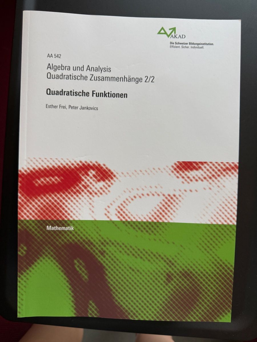 Livres: Algebra Analysis Quadratic Functions Textbook Mathematics – D'occasion à Uerikon par Fashion_seller