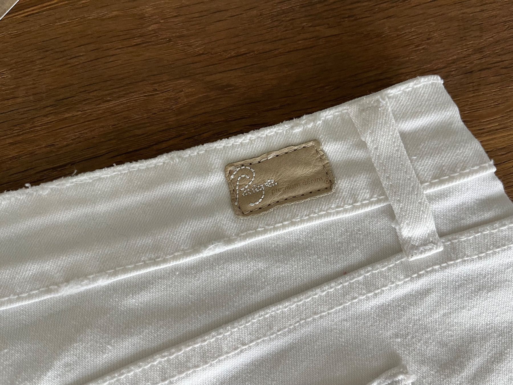 Hosen: PAIGE Shorts weiss Gr. 38 – Gebraucht aus Zollikofen von spunk65 5