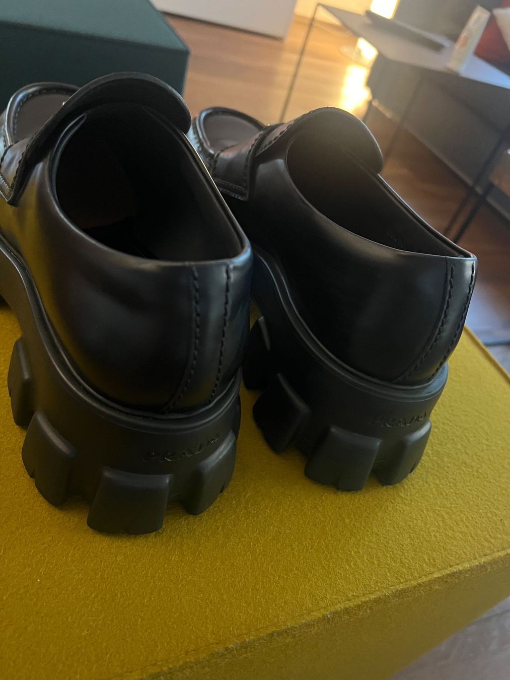 Prada Chaussures hommes: Prada Schuhe – D'occasion à Wetzikon ZH par lan_rqq6 3