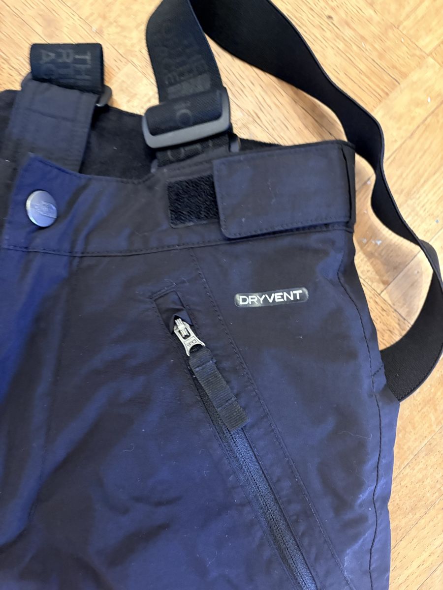 Sci: Northface Kids Ski Pant – Usato da Zürich venduto da Ashley2024 1