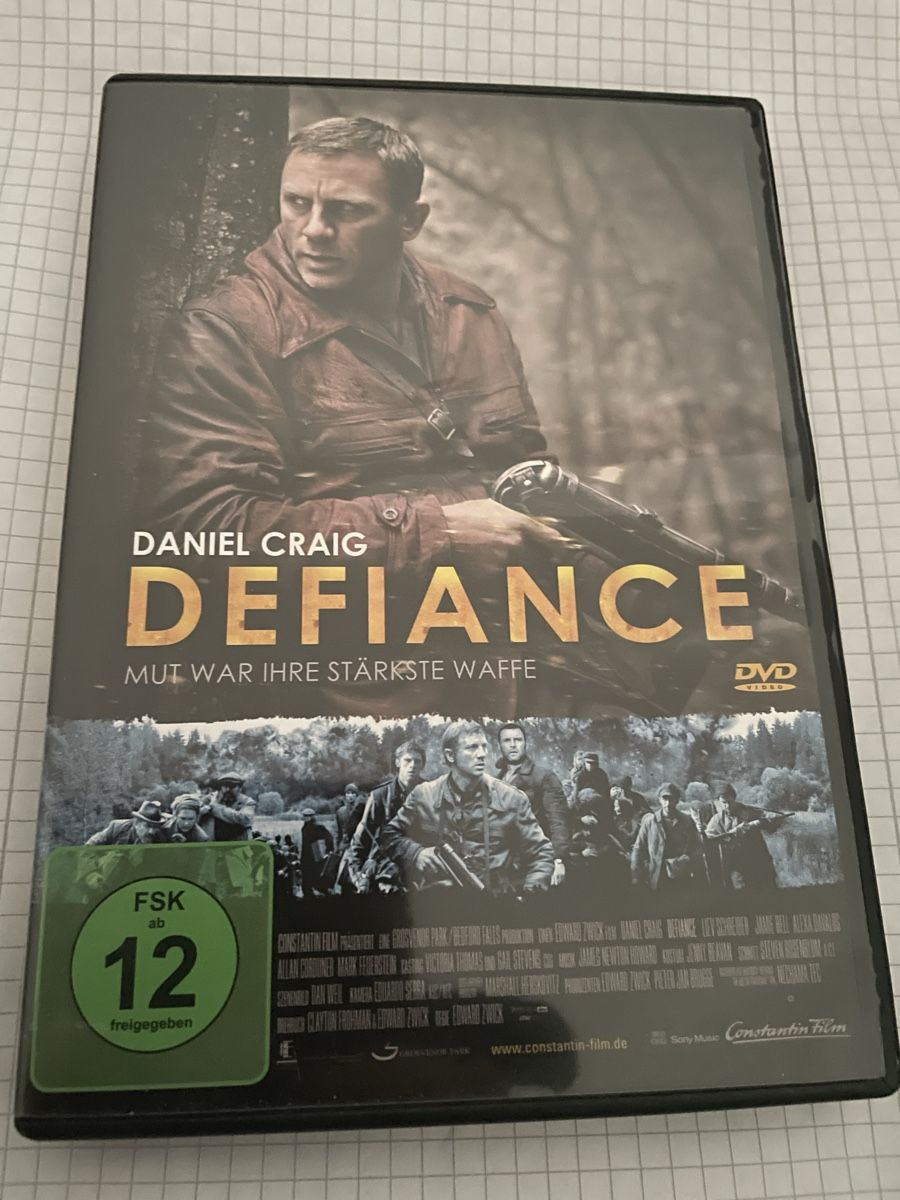 Tutti i DVDs: Defiance – Usato da Winterthur venduto da Cobraforce