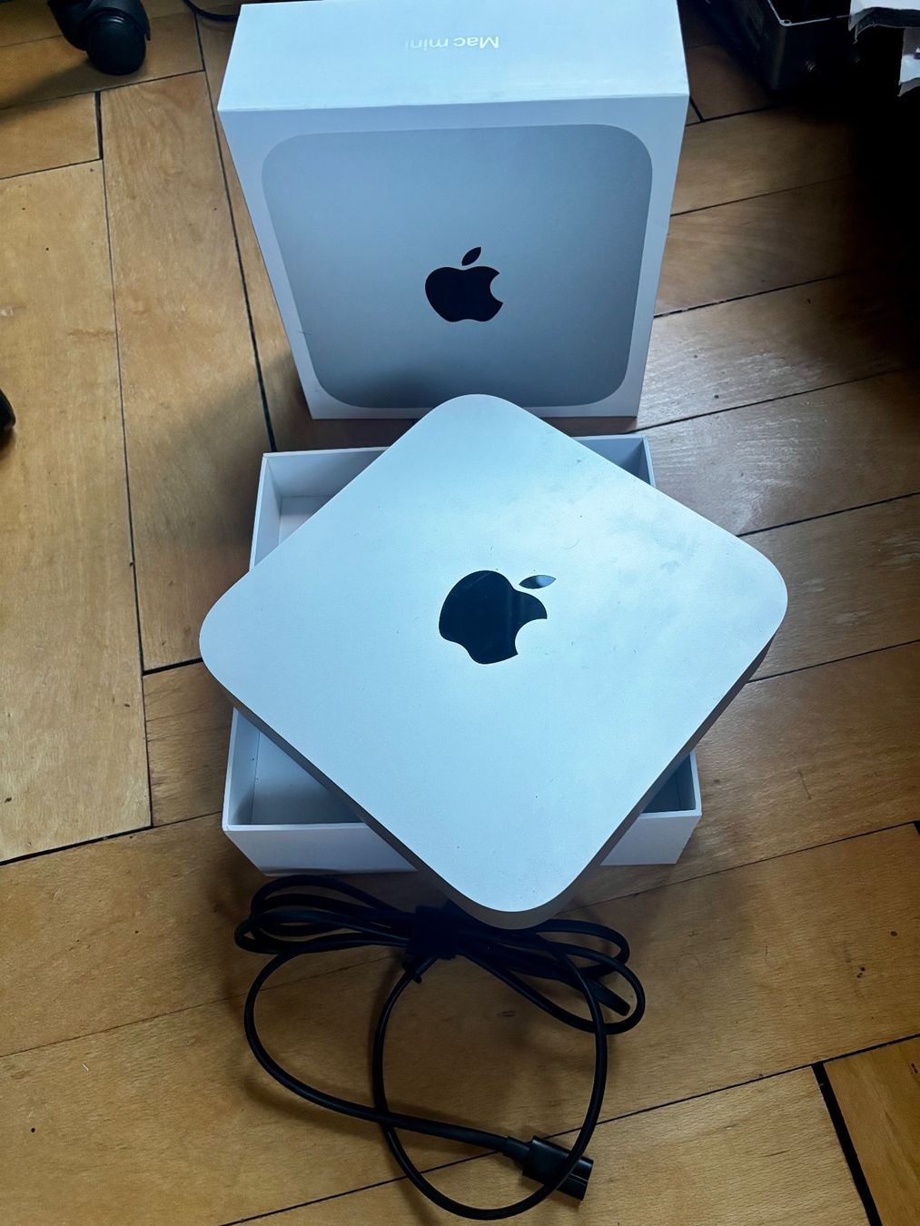 Apple PCs: Mac mini M2 2023 – Gebraucht aus Fribourg von Mcdan
