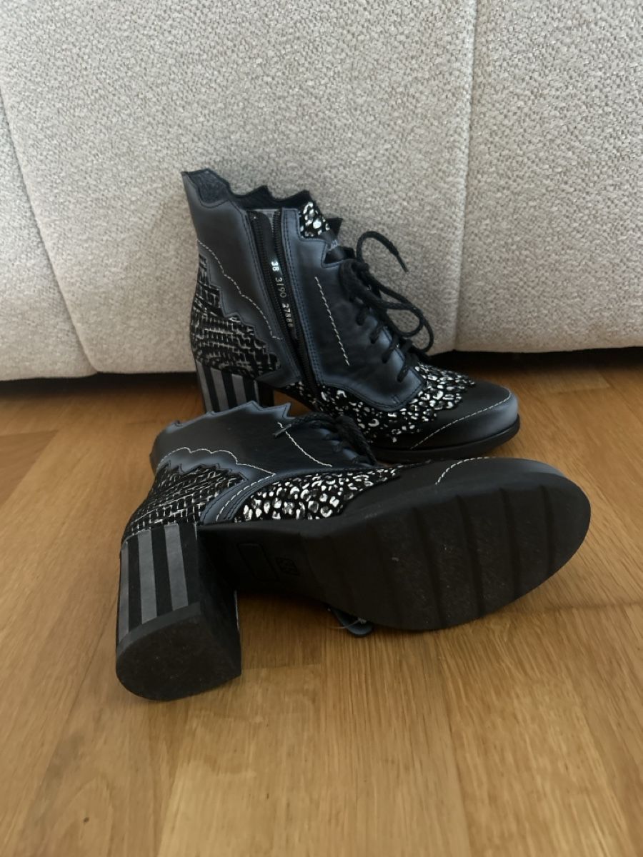 Damenschuhe: Stiefeletten Grösse 38 – Neu und originalverpackt aus Zürich von Spurlos123 1