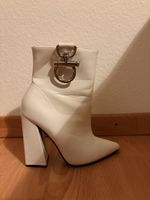 Stylish White Heeled Ankle Boots, Pointed Toe, Size 39