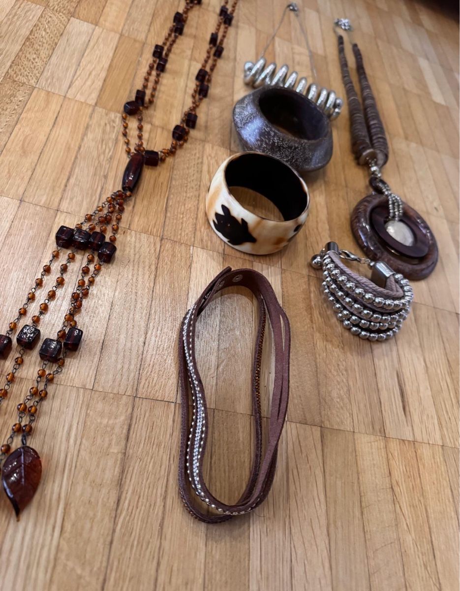 Sonstiger Schmuck: Set di Bijoux Autunnali in Legno e Metallo – Gebraucht aus Viganello von BlackPanda0003 1