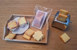 Puppenhaus Schinken Käse Toast Set
